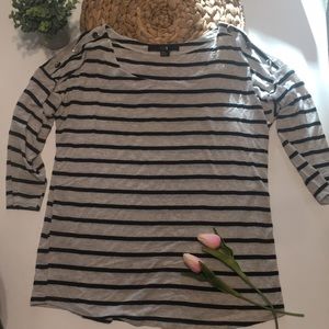 Quarter- sleeved Black and Grey Striped Tee